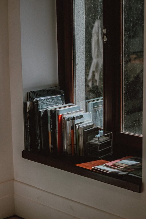 Tips for Creating a Relaxing Reading Nook at Home